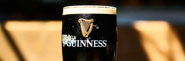 Top 4 Drinks You Will Find in Irish Pubs guinness - Top 4 Drinks You Will Find in Irish Pubs